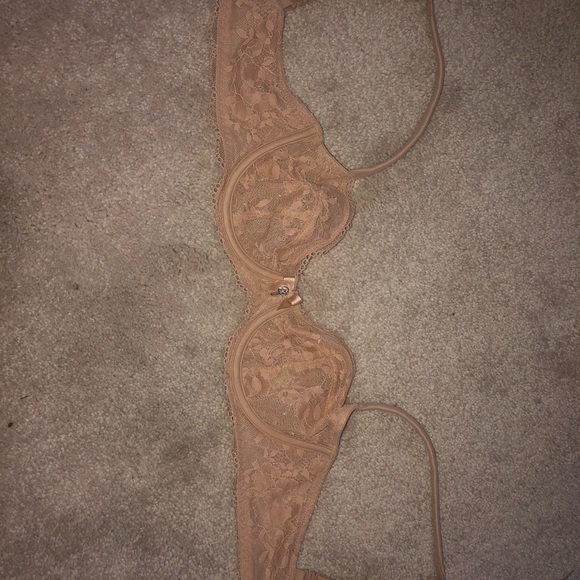 Unlined Demi/Demi Bustle Bra - Picture 2 of 3